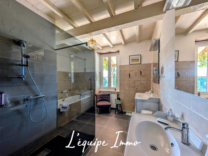 Image No.14-6 Bed House for sale