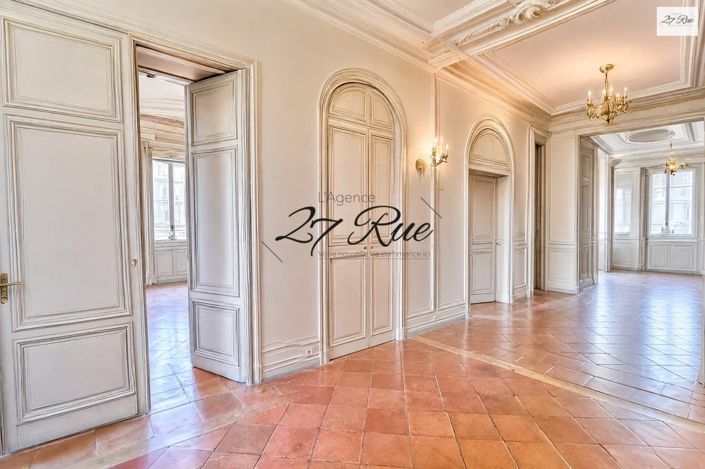 Image No.3-Propriété de 12 chambres à vendre à Montauban