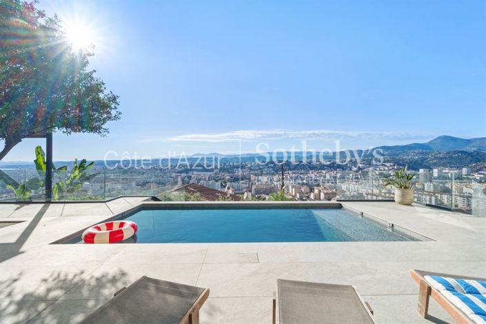 Image No.20-4 Bed House for sale