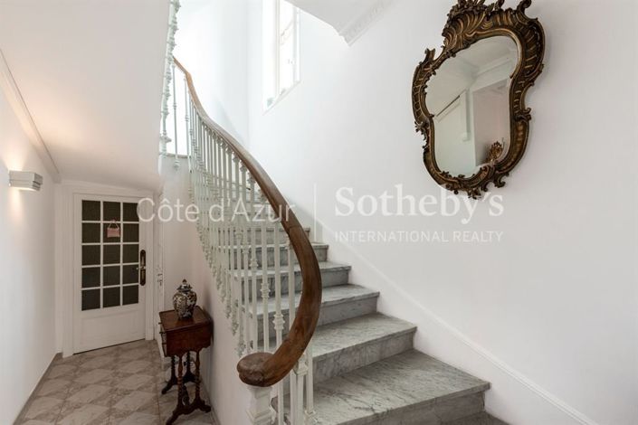 Image No.10-3 Bed House for sale