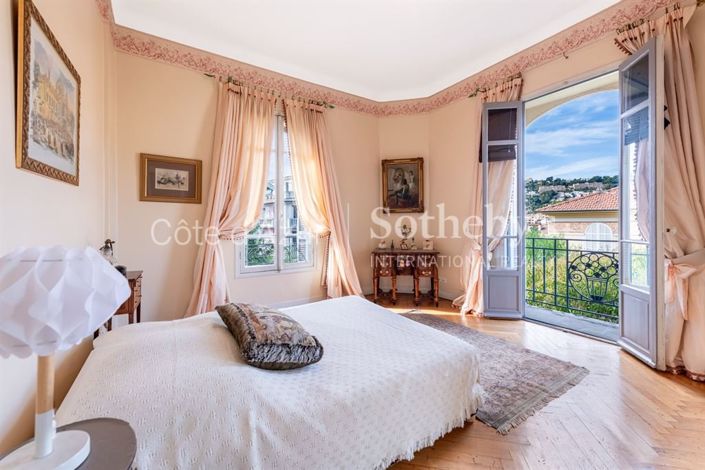 Image No.11-3 Bed House for sale