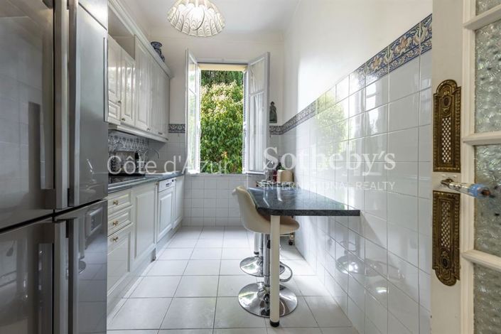 Image No.17-3 Bed House for sale