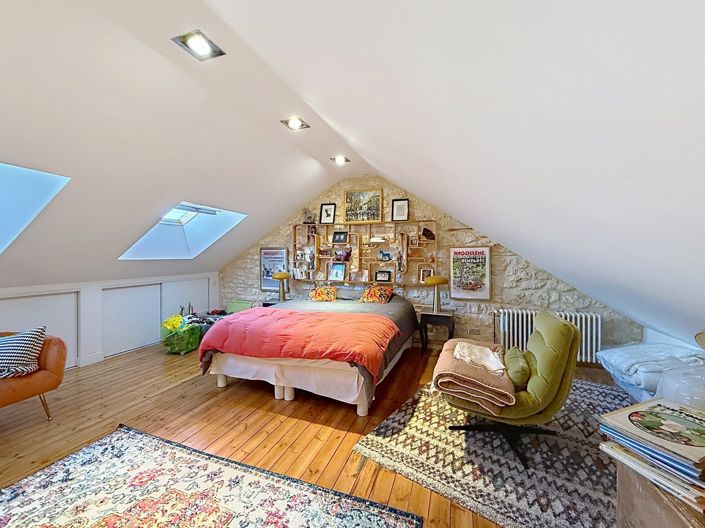 Image No.9-3 Bed House for sale