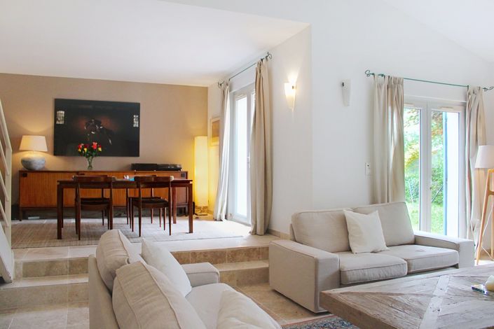 Image No.11-4 Bed House for sale