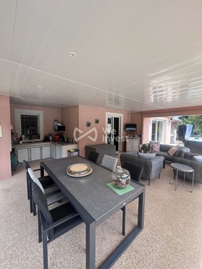 Image No.19-4 Bed Property for sale
