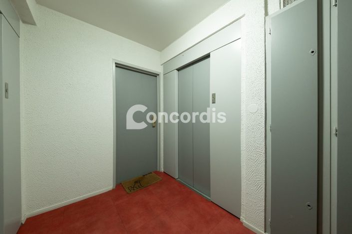 Image No.21-2 Bed Apartment for sale