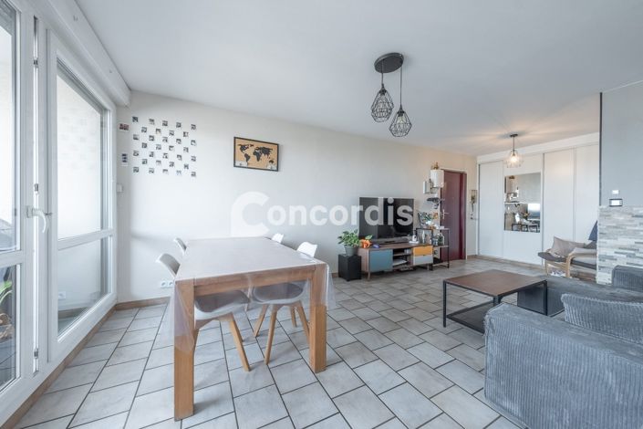 Image No.5-2 Bed Apartment for sale