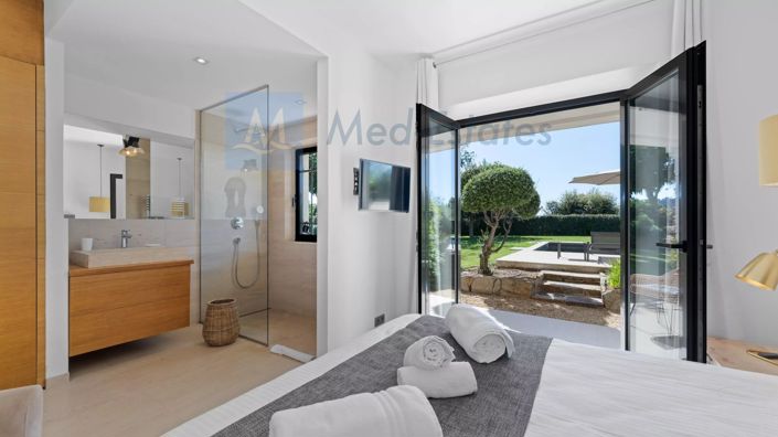Image No.11-4 Bed House for sale