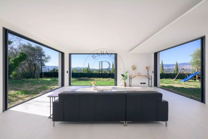 Image No.3-3 Bed House for sale