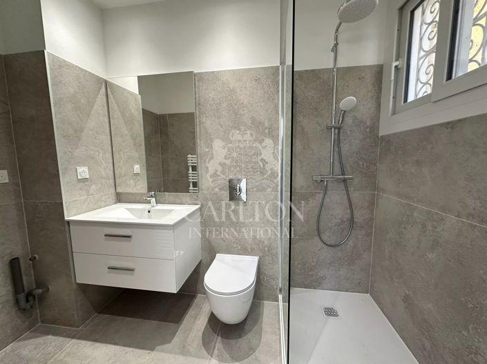Image No.9-3 Bed Apartment for sale