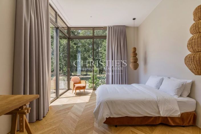Image No.13-5 Bed House for sale