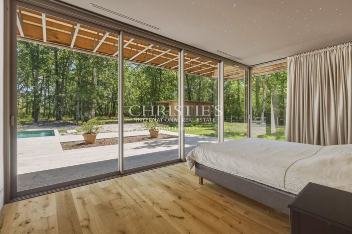 Image No.15-5 Bed House for sale