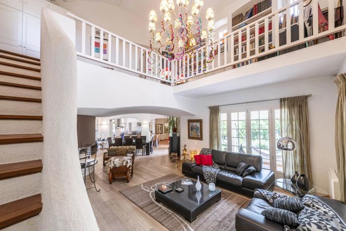 Image No.4-5 Bed House for sale