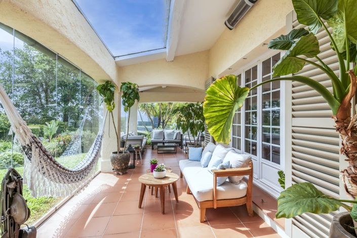 Image No.9-5 Bed House for sale