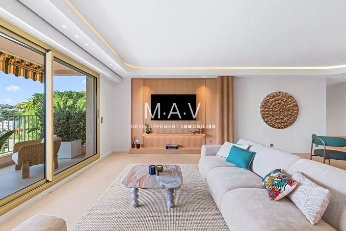 Image No.37-2 Bed Apartment for sale