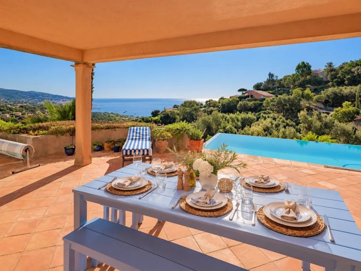 Image No.4-4 Bed House for sale