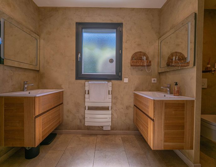 Image No.11-5 Bed House for sale