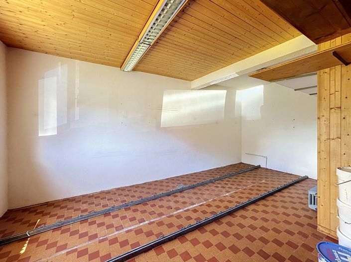 Image No.17-House for sale