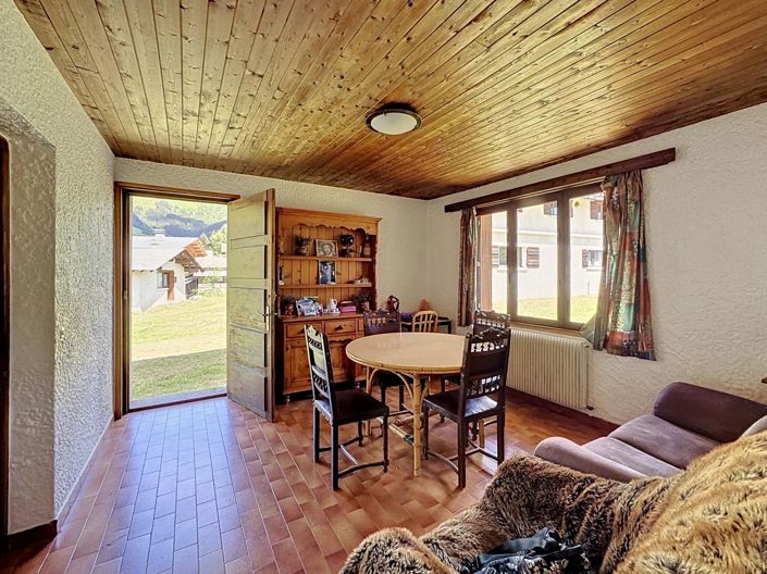 Image No.32-House for sale