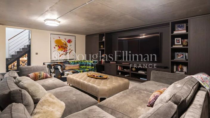Image No.16-5 Bed House for sale
