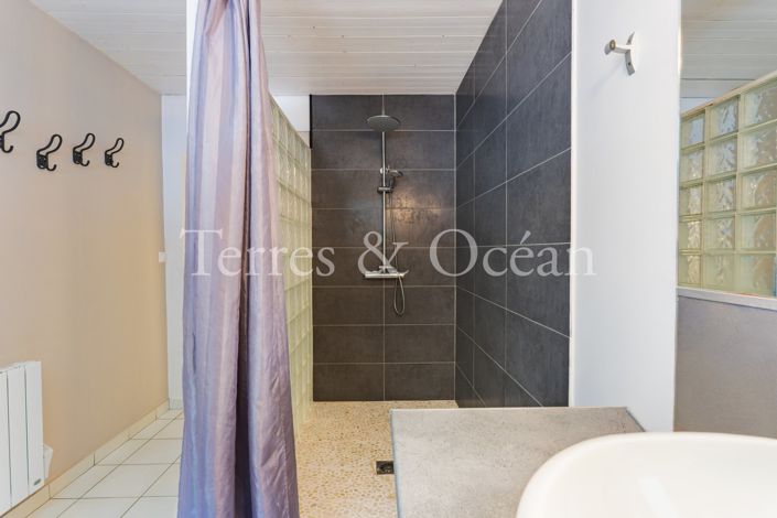 Image No.13-3 Bed House for sale