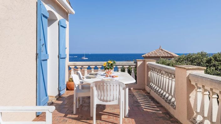 Image No.2-5 Bed House for sale