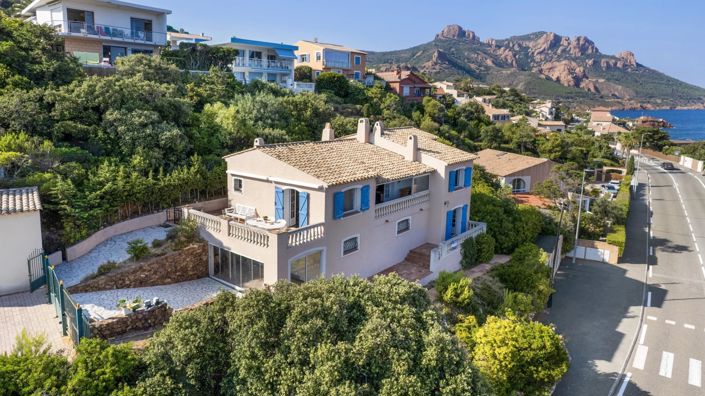 Image No.3-5 Bed House for sale