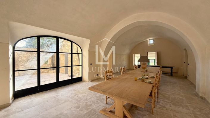 Image No.15-9 Bed House for sale