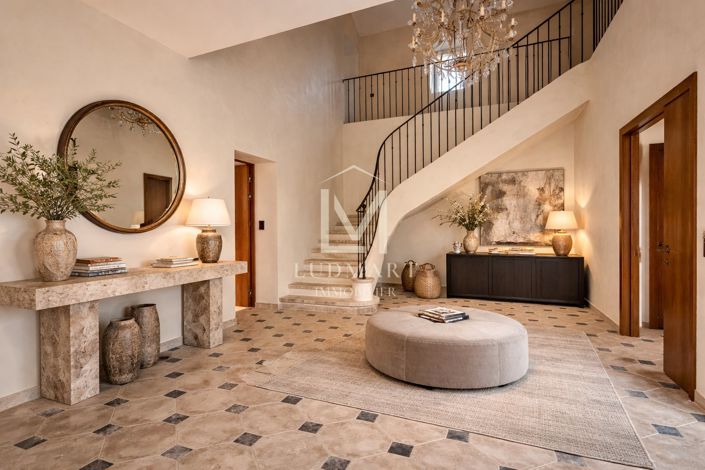Image No.9-9 Bed House for sale