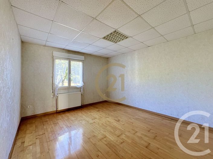 Image No.20-3 Bed House for sale