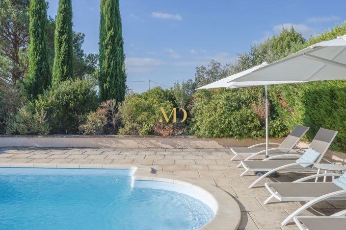 Image No.8-3 Bed House for sale