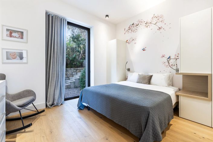 Image No.22-5 Bed House for sale