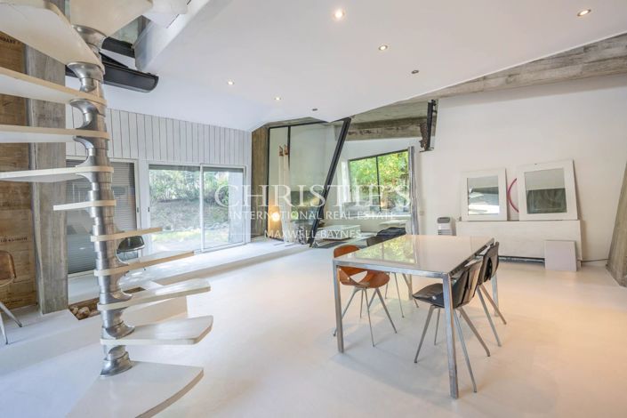 Image No.8-2 Bed House for sale