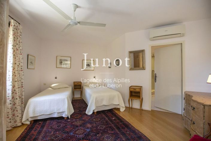 Image No.20-2 Bed House for sale