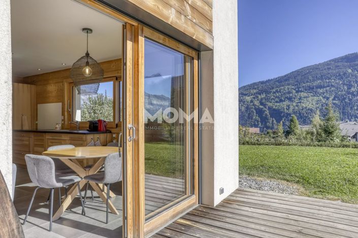 Image No.32-7 Bed House for sale