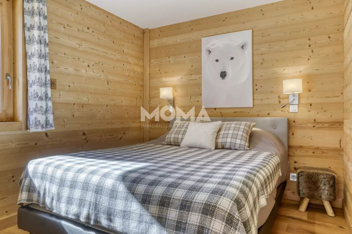 Image No.33-7 Bed House for sale