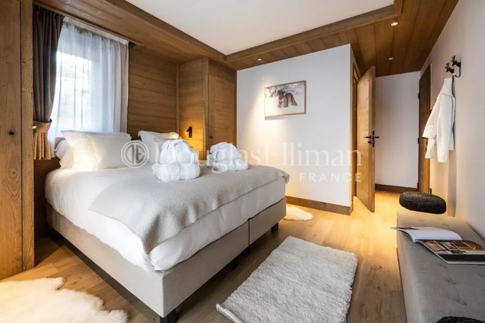 Image No.4-4 Bed Apartment for sale