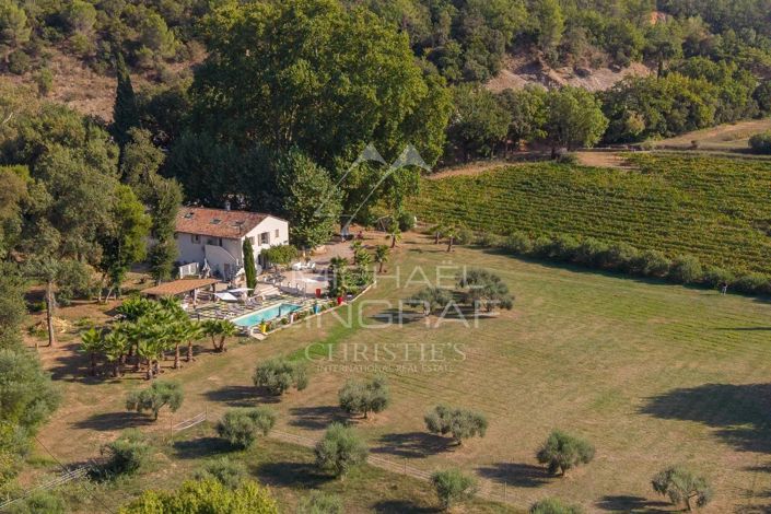 Image No.18-6 Bed House for sale