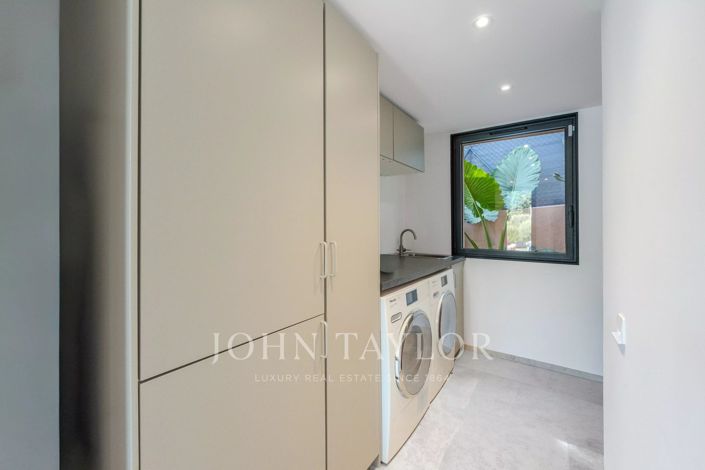 Image No.27-4 Bed House for sale