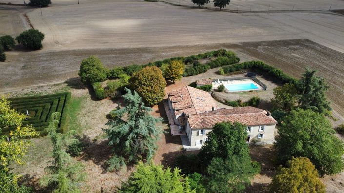 Image No.34-8 Bed House for sale