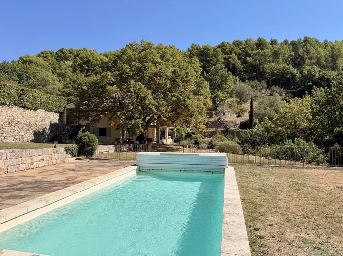 Image No.17-5 Bed House for sale