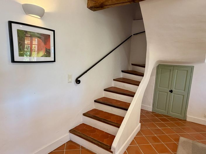 Image No.44-5 Bed House for sale