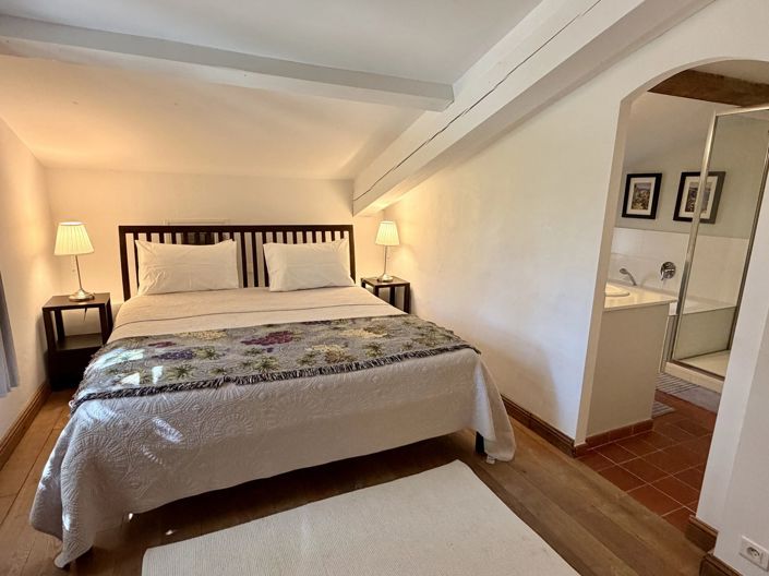 Image No.46-5 Bed House for sale