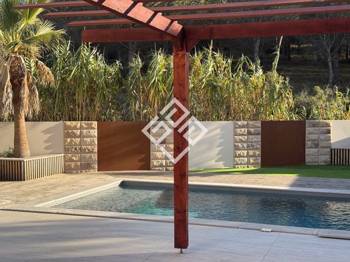 Image No.20-3 Bed House for sale