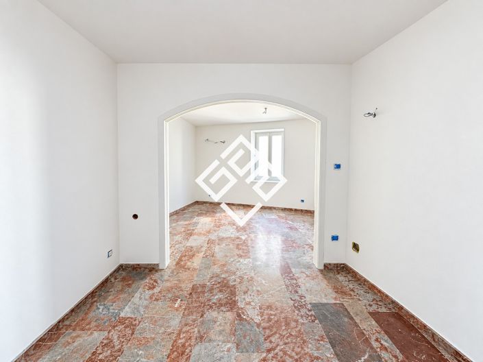 Image No.2-Casa en venta