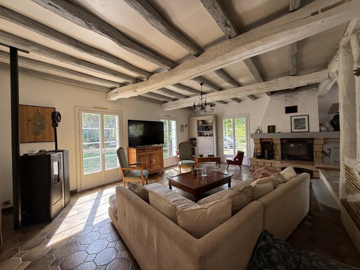 Image No.3-3 Bed House for sale