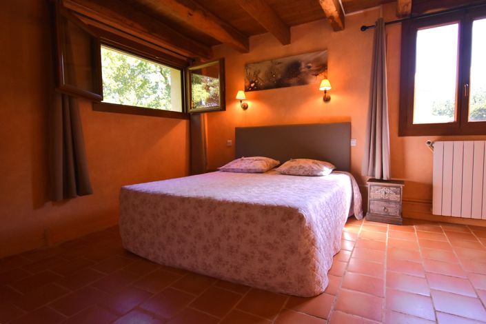 Image No.13-13 Bed House for sale