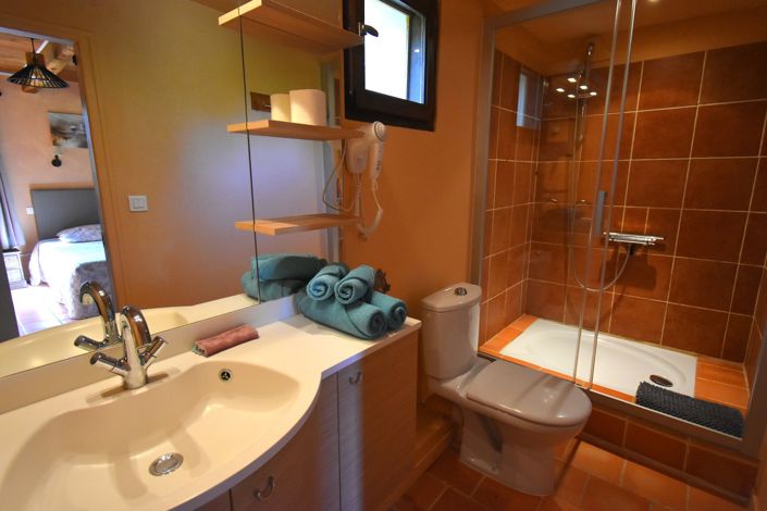 Image No.14-13 Bed House for sale