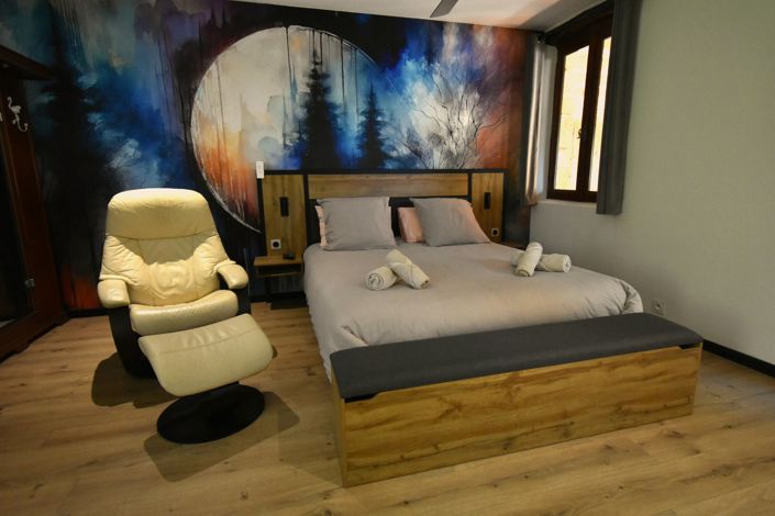 Image No.23-13 Bed House for sale