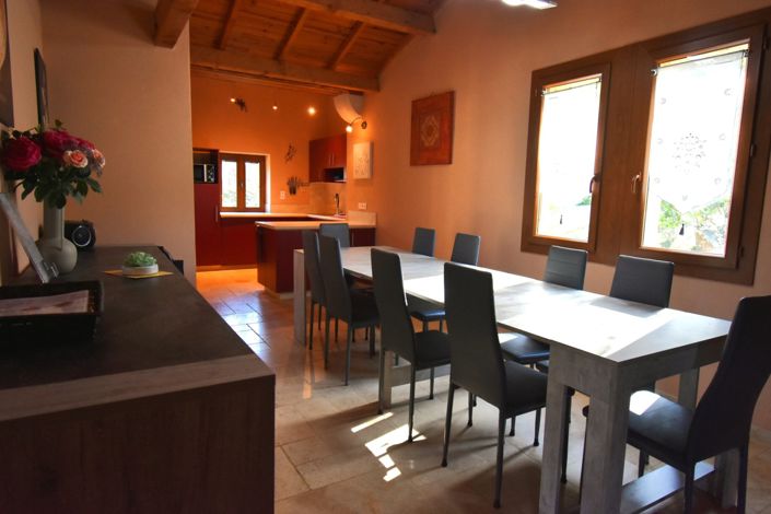 Image No.32-13 Bed House for sale